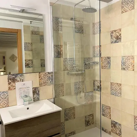 No 14 Apartment