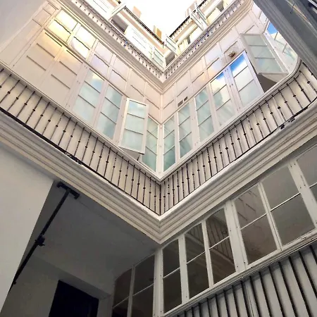No 14 Cadiz